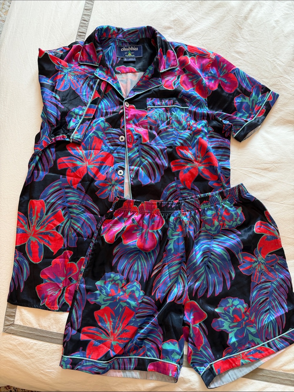 chubbies: Unworn Black Short Pajama Set with Red and Purple Tropical Print